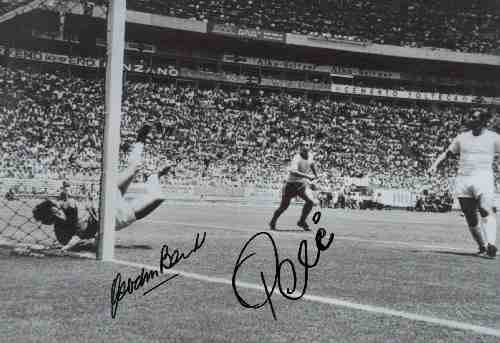 banks pele signed wc 1970 photo